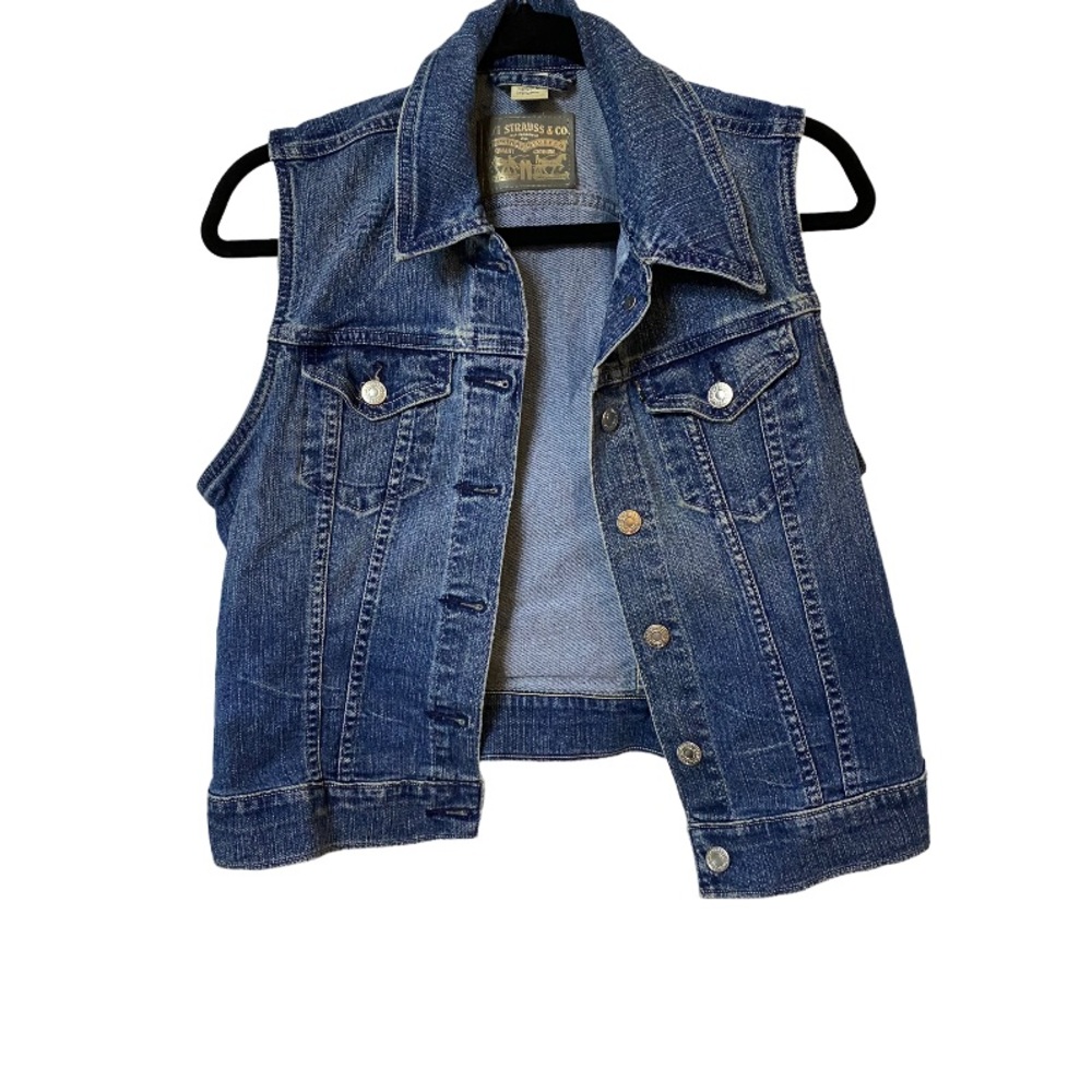 Levi’s denim crop vest size M